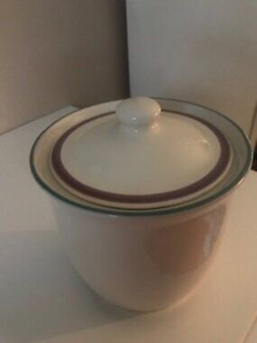 Pfalzgraff Juniper Canister